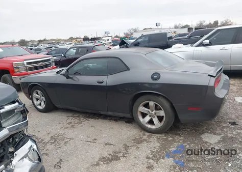 2013 Dodge Challenger Sxt z USA, uszkodzony, nr VIN 2C3CDYAG7DH693733